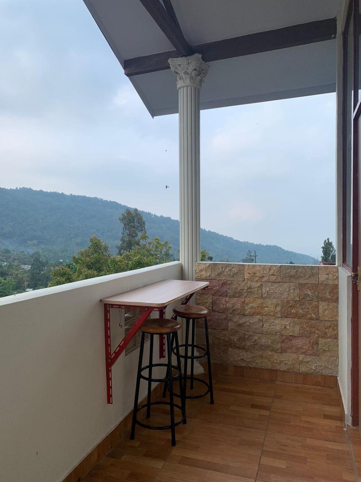 Gubuk Ndeso Bromo Apartment Ngoại thất bức ảnh