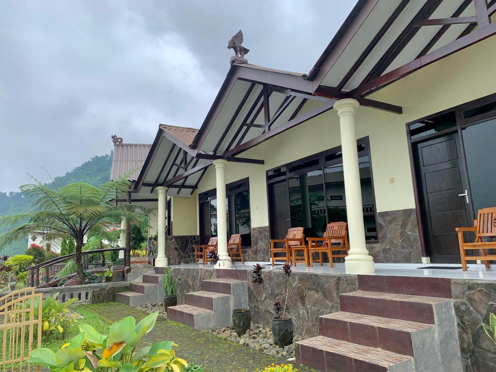 Gubuk Ndeso Bromo Apartment Ngoại thất bức ảnh